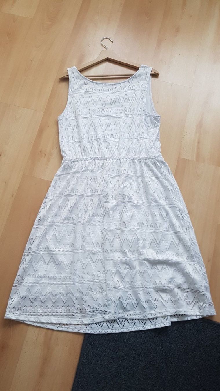 Kleider: Schönes Kleid Gr M – Gebraucht aus Schöfflisdorf von CrRG21 4