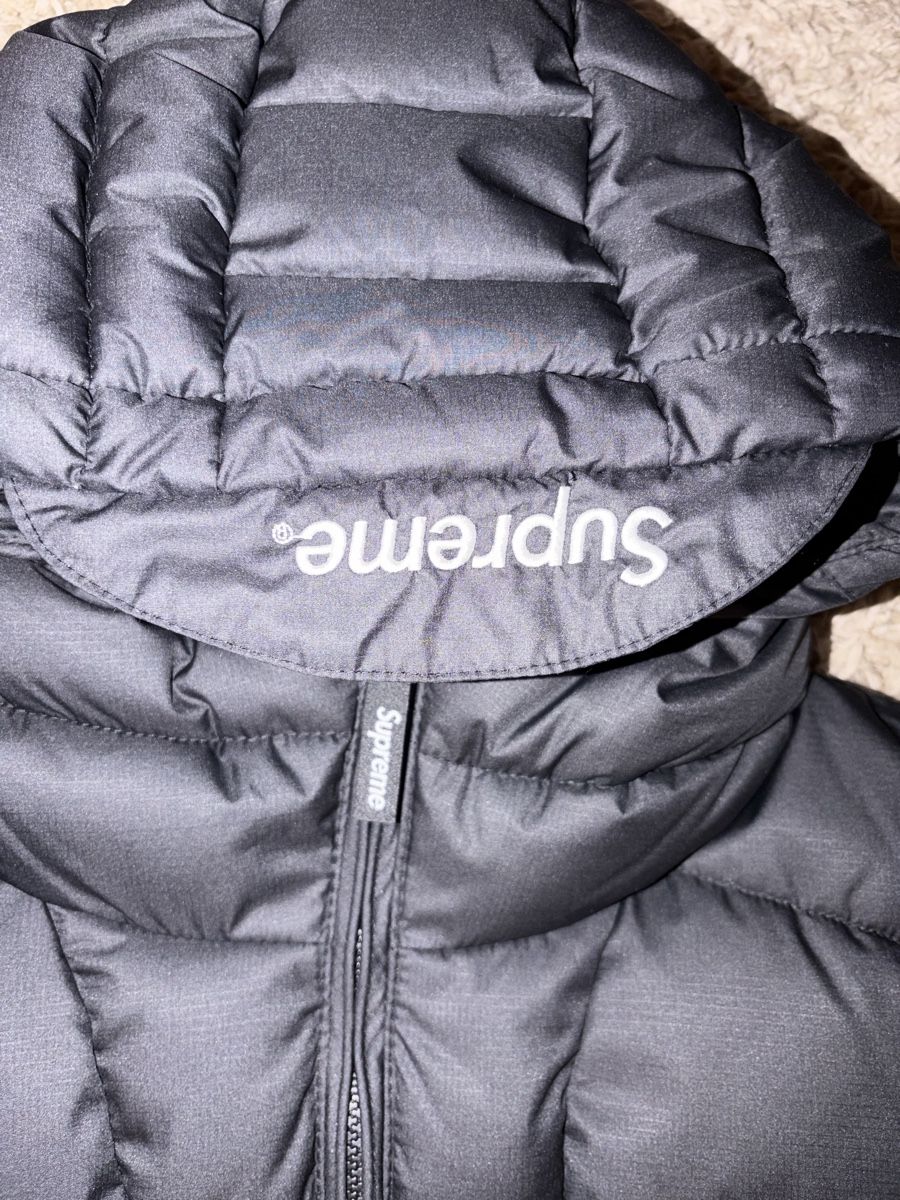 Supreme Giacche: Supreme Warp Hooded Puffy Jacket – Usato da Visperterminen venduto da lgresell 2