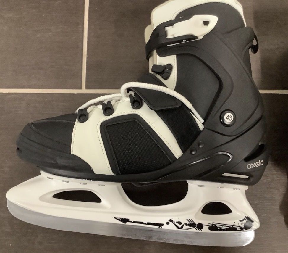 Oxelo Schlittschuhe: Inline Skates Oxelo size 43 black white used – Gebraucht aus Genève von nic_ss9x 1