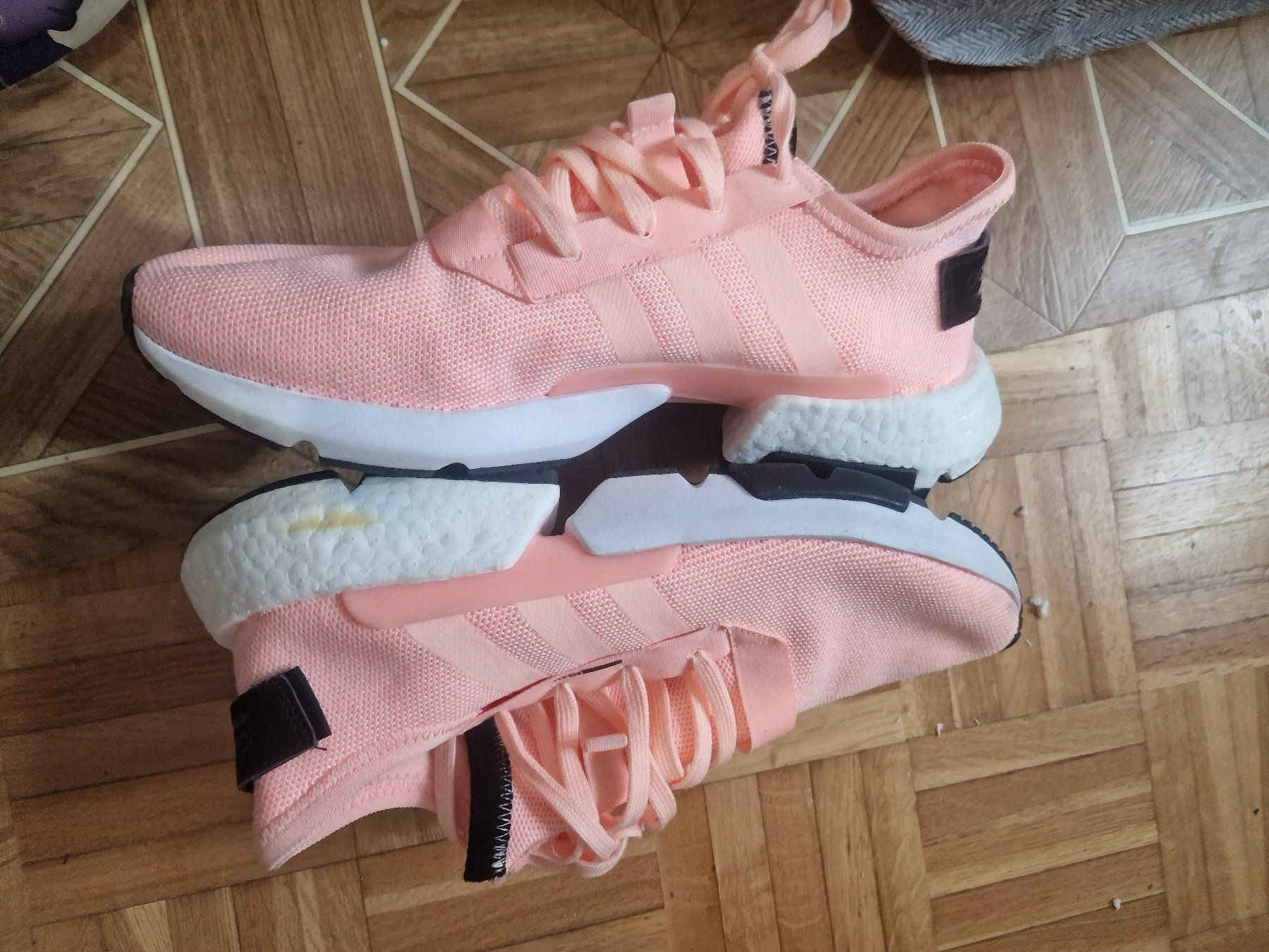 Adidas Scarpe da uomo: Chaussure Adidas – Usato da Mont-sur-Lausanne venduto da Didinho 3