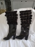 Elegante Stiefel mit Fellbesatz – Dunkelbraun – Grösse 40 –