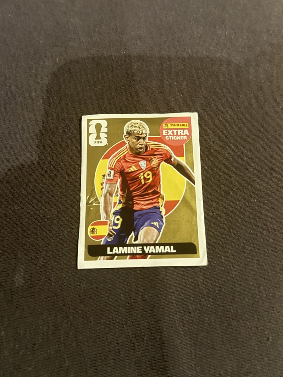 Cartoline: Lamine Yamal Extra Sticker Gold – Nuovo e nell'imballaggio originale da Lengnau BE venduto da kev_7fhj