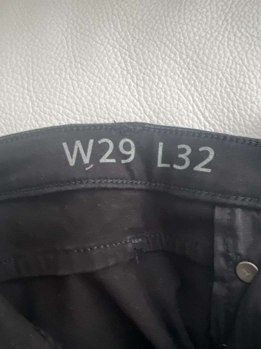Calvin Klein Jeans: Calvin klein damen jeans – Usato da Nürensdorf venduto da and_5tlm 2