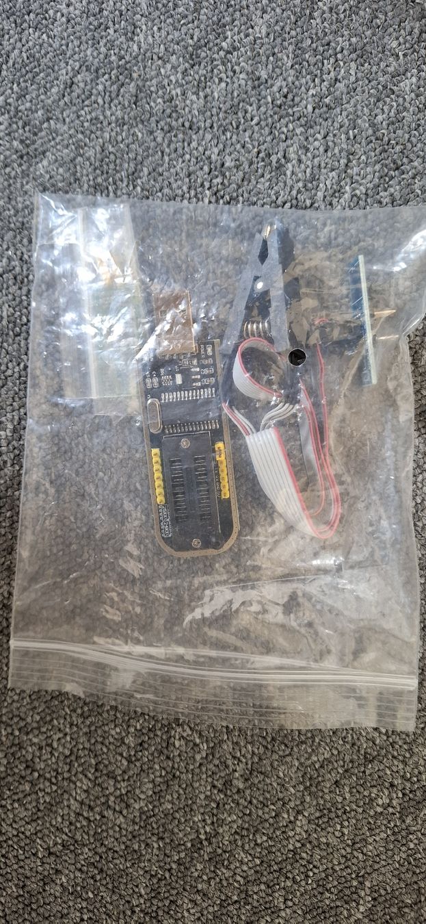Elektronikbauteile: CH341A Miniprogrammer BIOS/EEPROM/flash memory – Gebraucht aus Windisch von vas_nps6 1