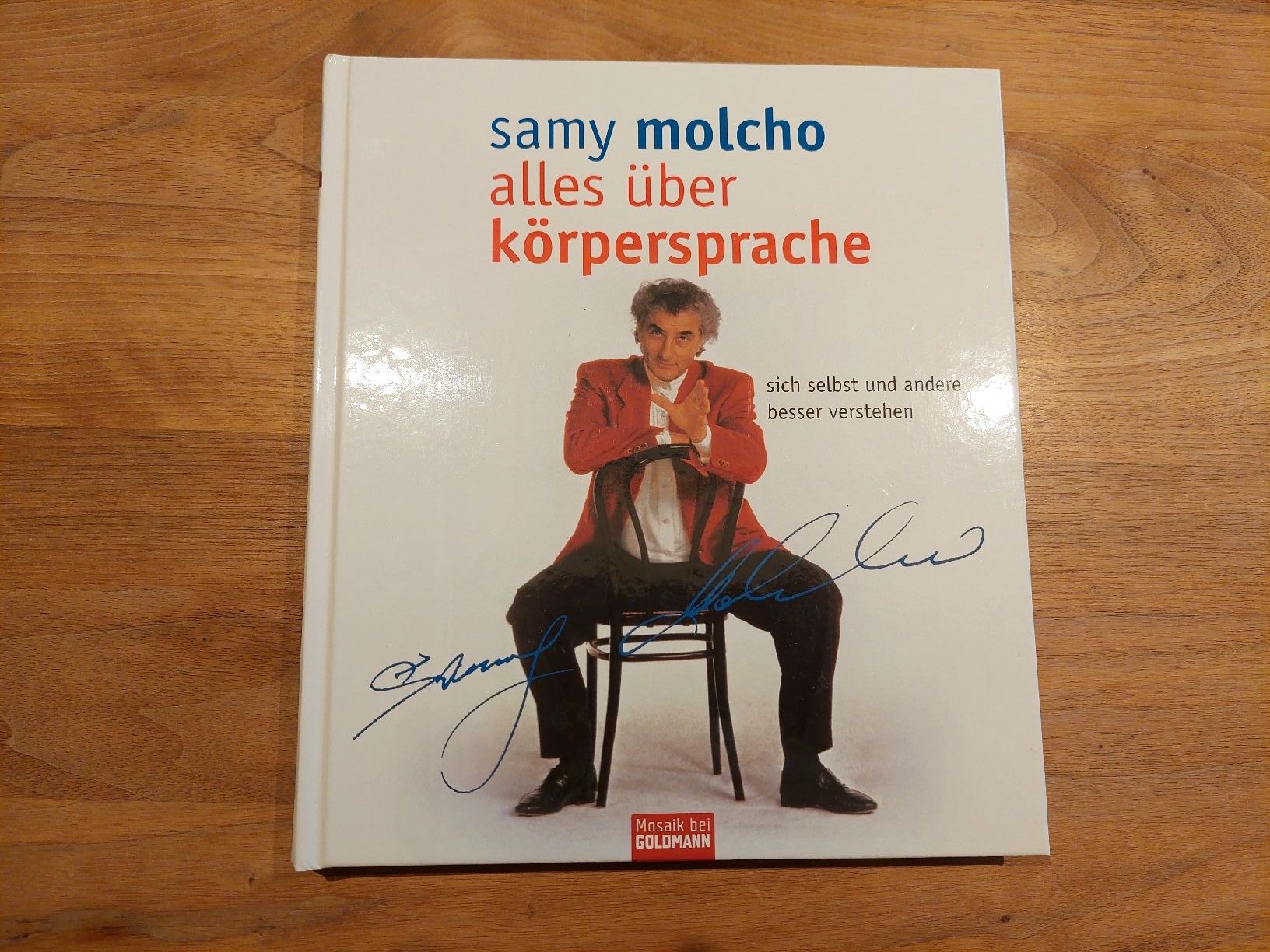 Libri: Samy Molcho: Alles über Körpersprache – Usato da Brunnen venduto da Livianda