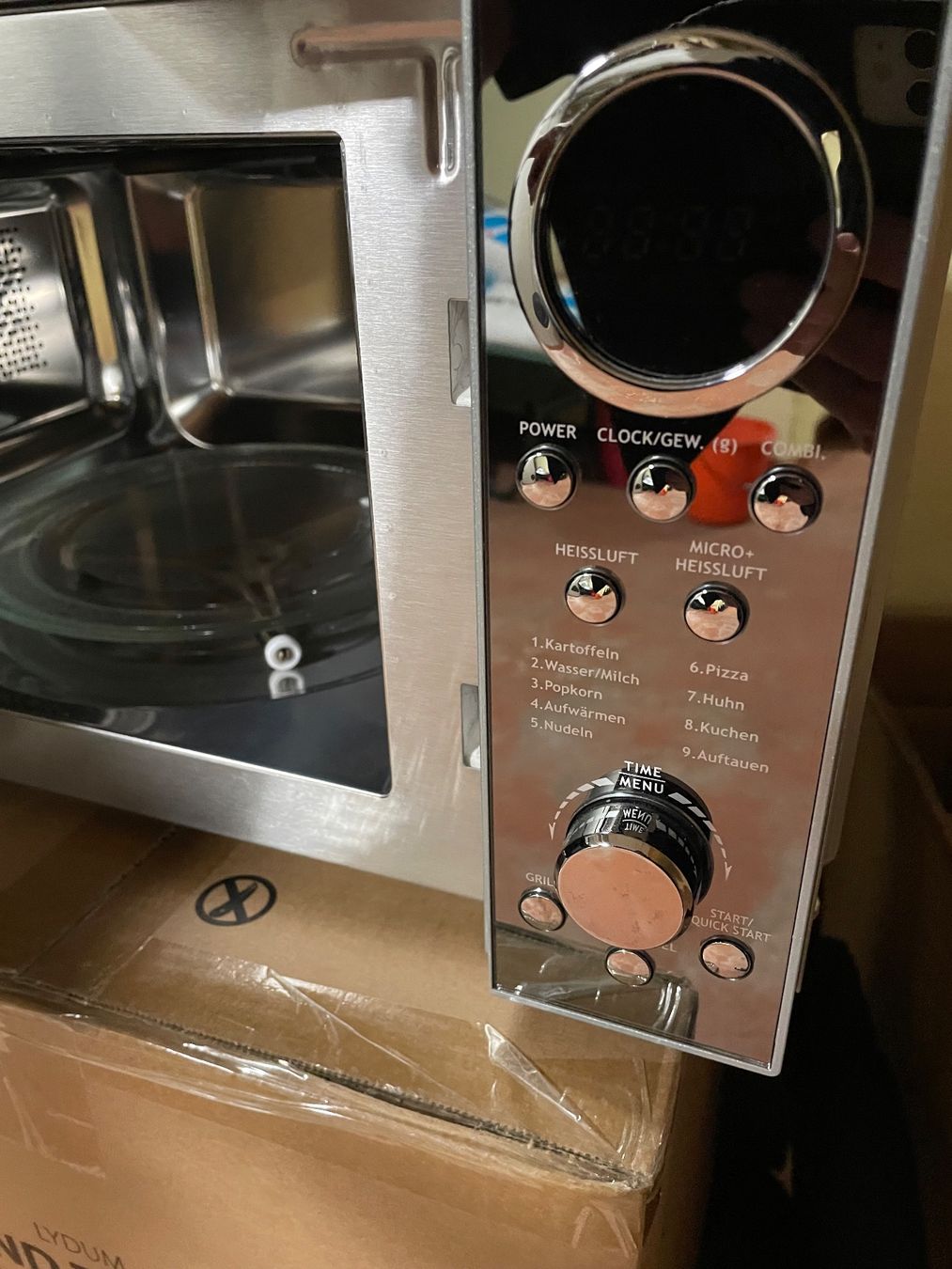 Elettrodomestici da cucina: Microwelle mit Heissluft – Usato da St. Gallen venduto da alexa89 2