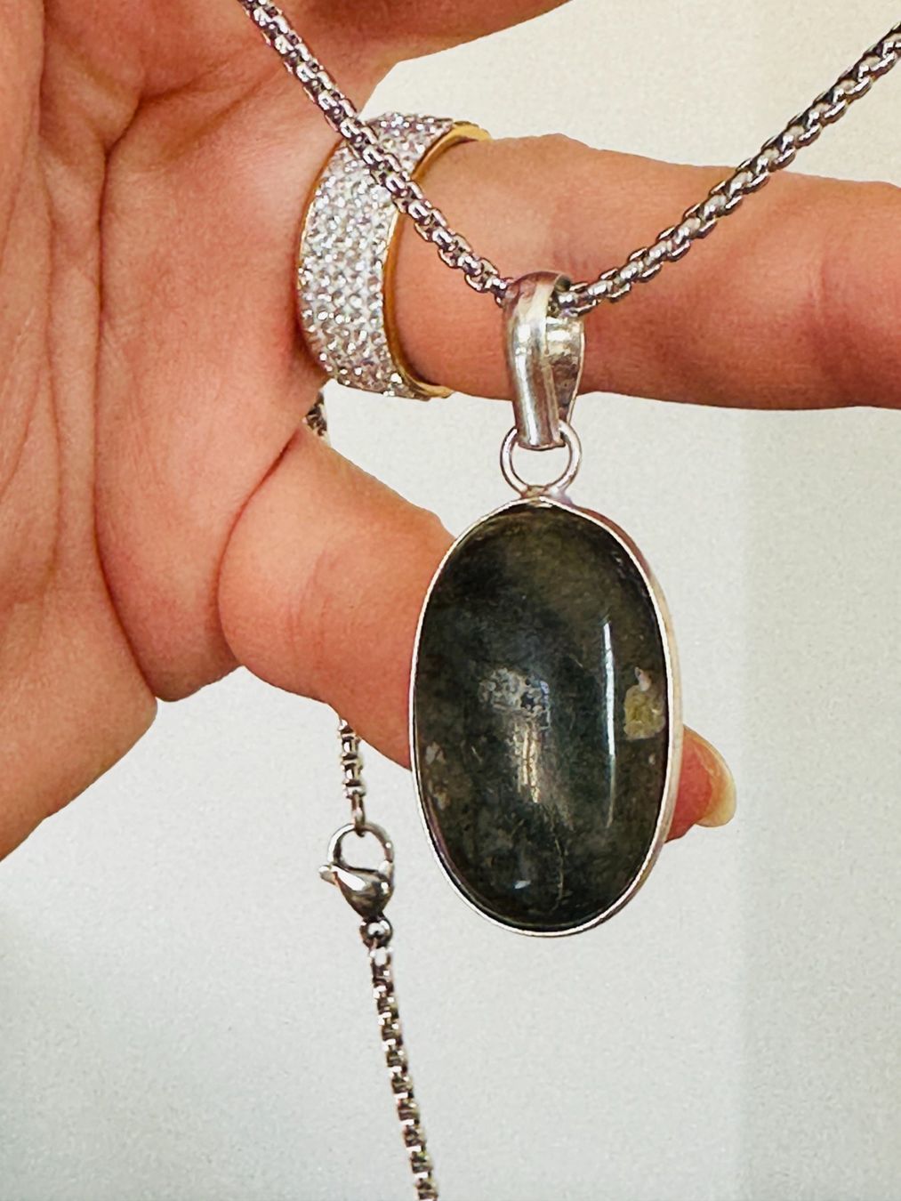 Catenine: Labradorite necklace – Nuovo e nell'imballaggio originale da Genève venduto da AGBERG