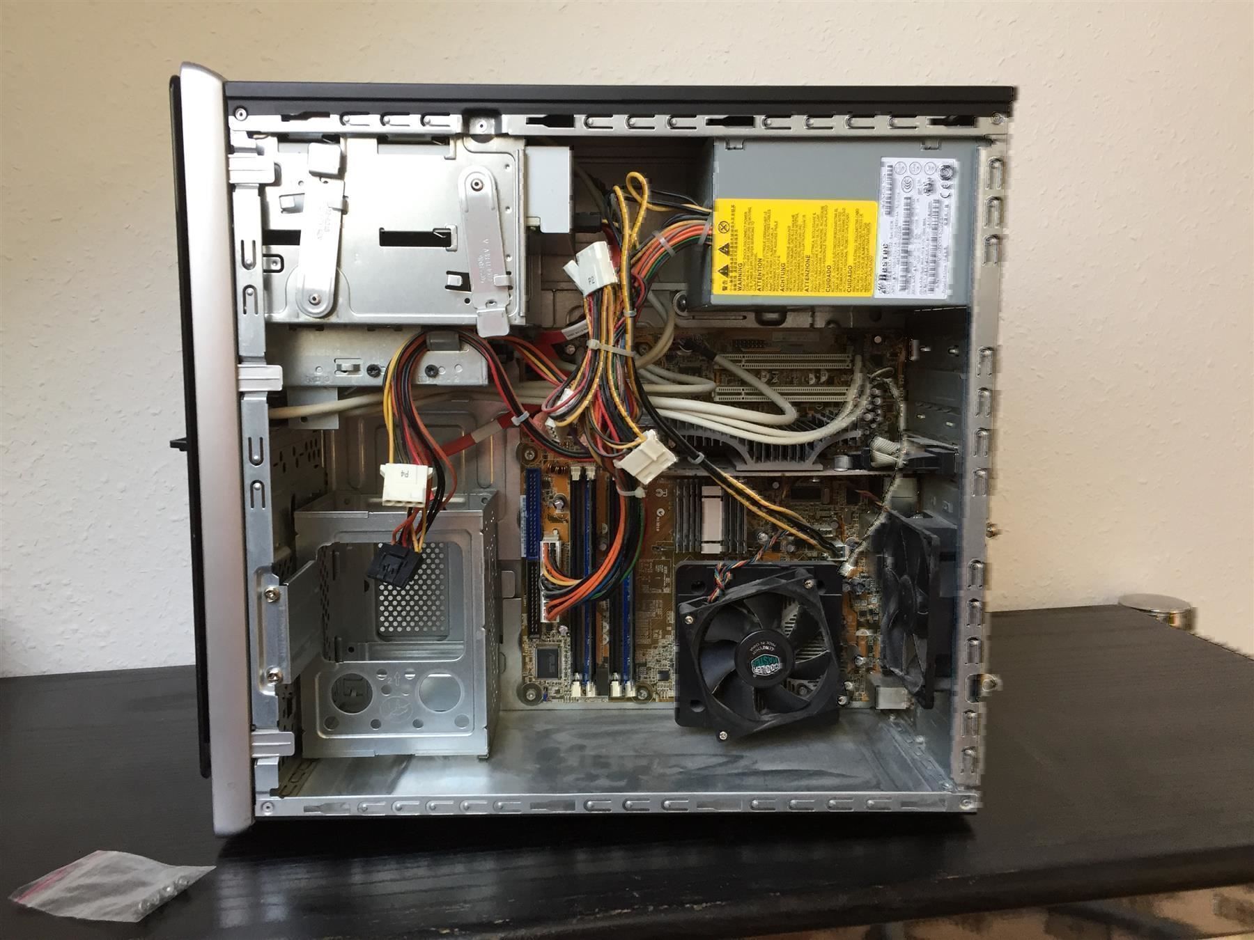 Hewlett Packard Custodie: PC-Gehäuse HP-Pavillon – Difettoso da Cormagens venduto da grizli13 4