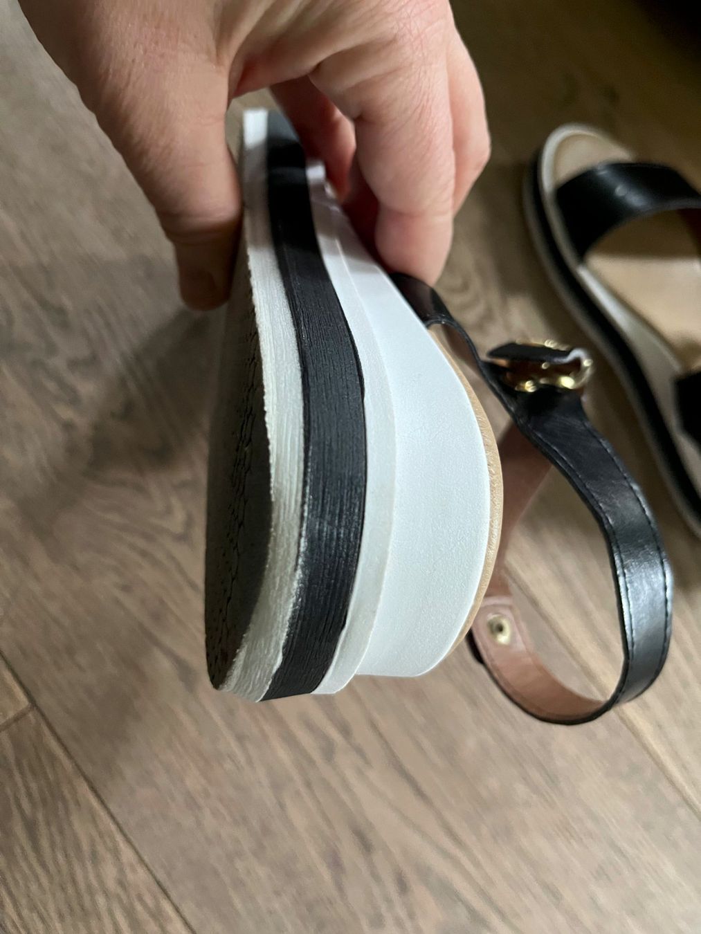 Damenschuhe: Sandales femme 40 – Gebraucht aus Biel-Bienne von Doriskoloris 4