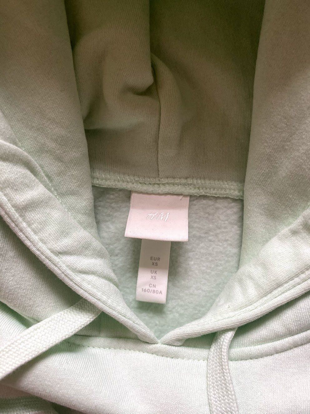 H&M Maglioni & Felpe: H&M Oversize-Kapuzenshirt, XS – Usato da Interlaken venduto da fbnscl 1