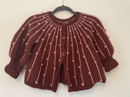 Kalinka Cardigan 100% Merino Wool Size 8y maroon