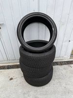 255/35 R21 98V Winterreifen