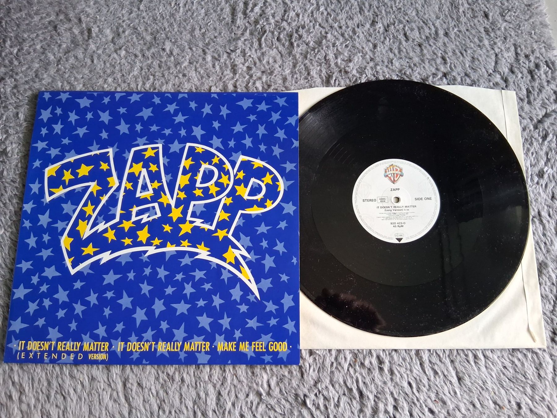 Dischi in vinile: ZAPP    IT DOESN'T REALLY MATTER     12 MAXI SINGLE – Usato da Wetzikon ZH venduto da Ramones01
