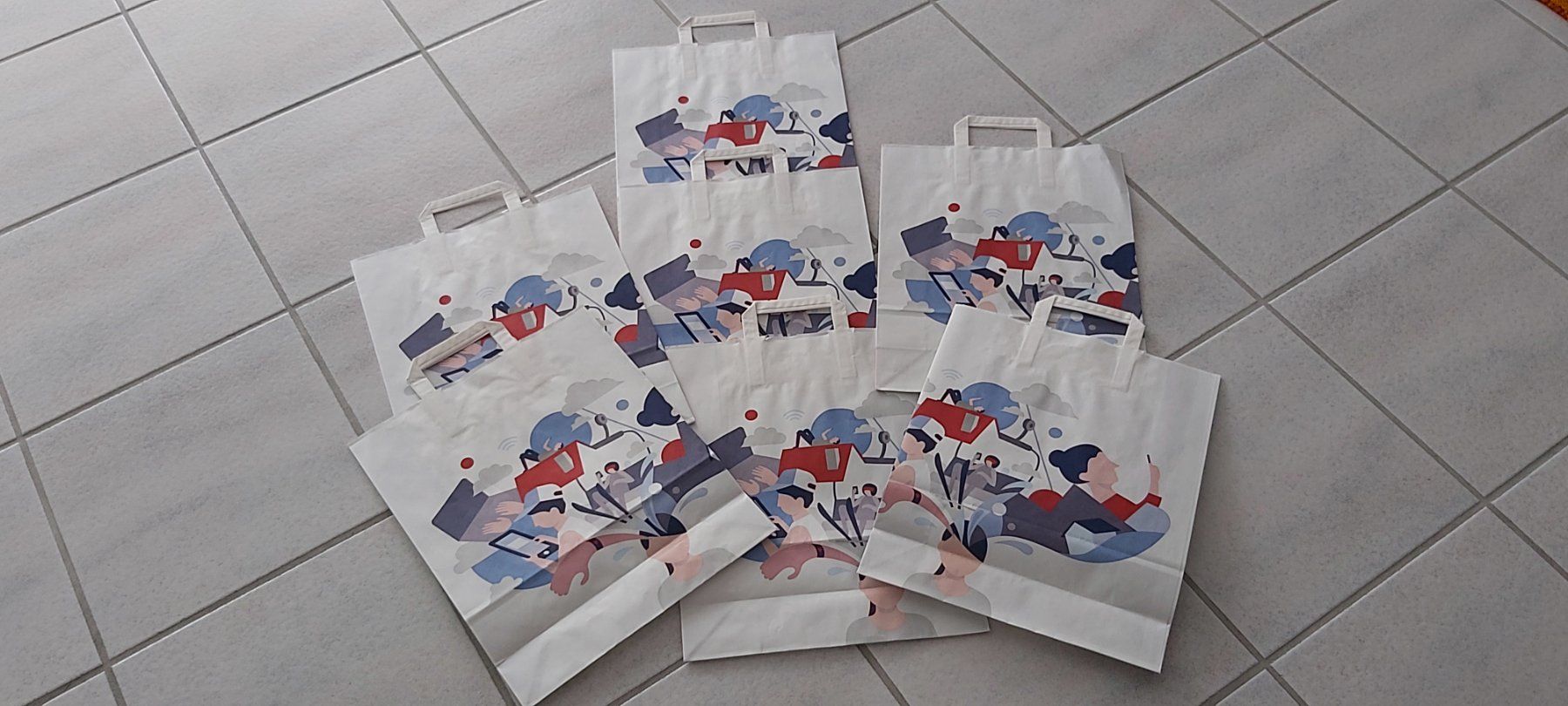 Taschen: Papiertaschen – Neu (gemäss Beschreibung) aus Schwarzenbach SG von mel_s6jj 2