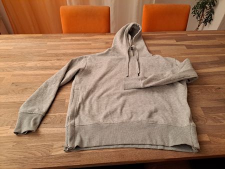 Zu verkaufen Hoody Grösse S