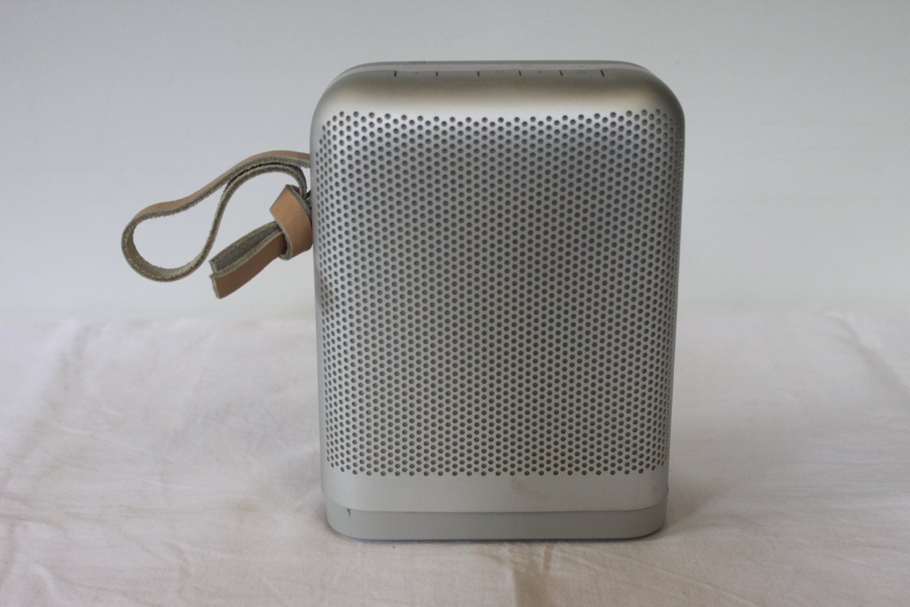 Bang & Olufsen Lautsprecher: B&O Bluetoth Speaker Beoplay 6 – Gebraucht aus Glarus von Toni-Glarus 2