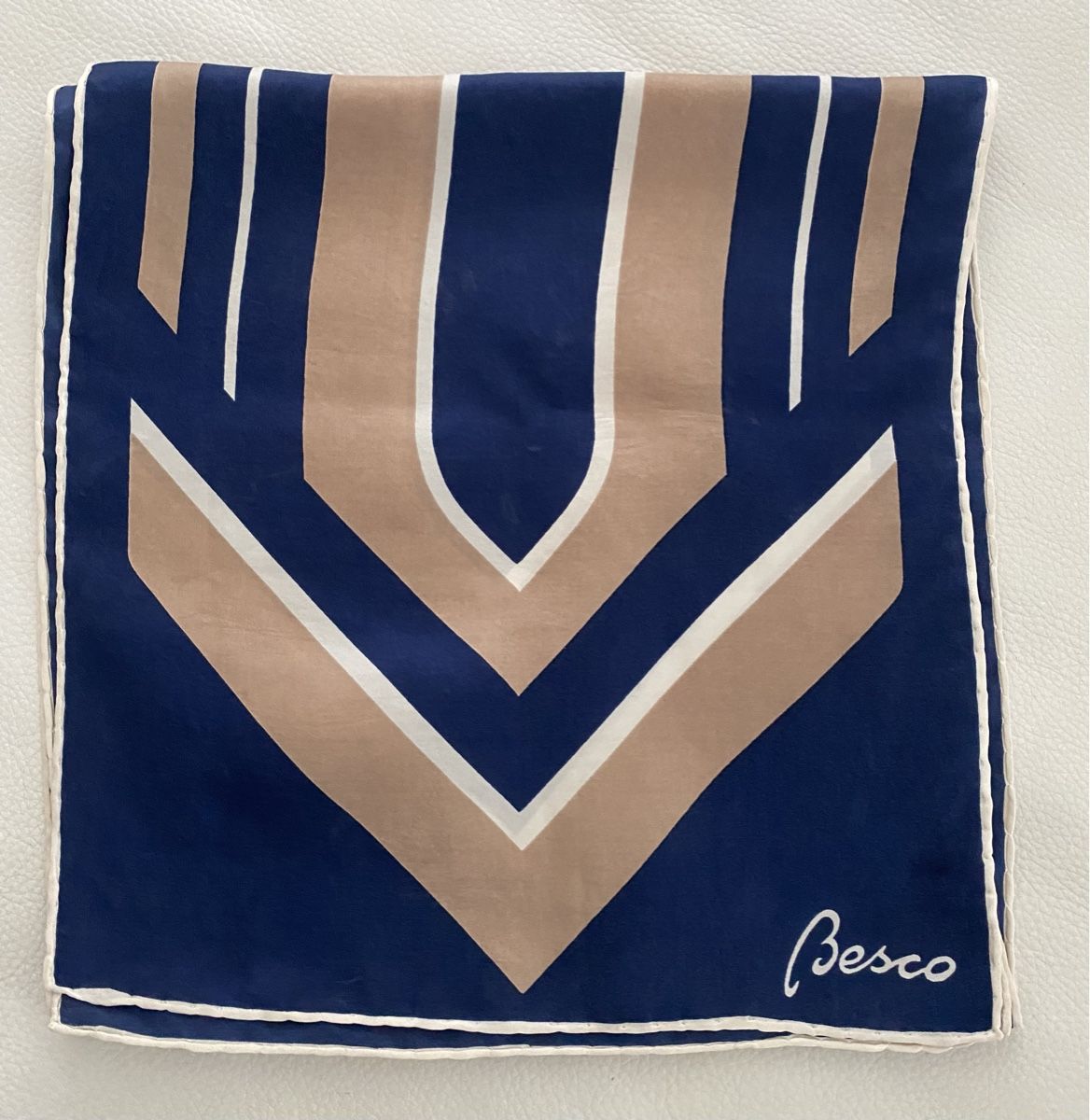 Foulard & Sciarpe: Seiden Schal – Usato da Opfikon venduto da Luis144 3