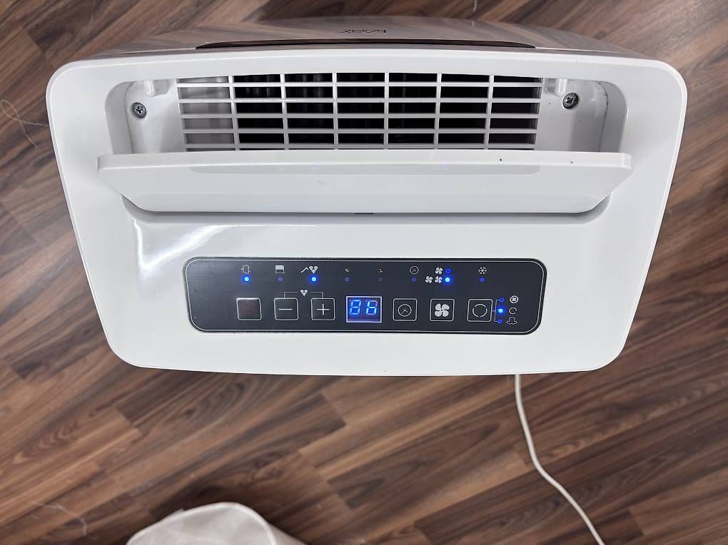 Deumidificatori: Luftentfeuchter Easy Home 20L/24h – Usato da Büsserach venduto da Ampa 2