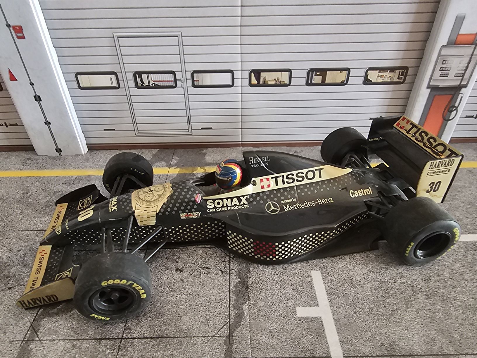 Minichamps Modellautos: Sauber C13 1:18 – Defekt aus Wetzikon ZH von ICEONE_