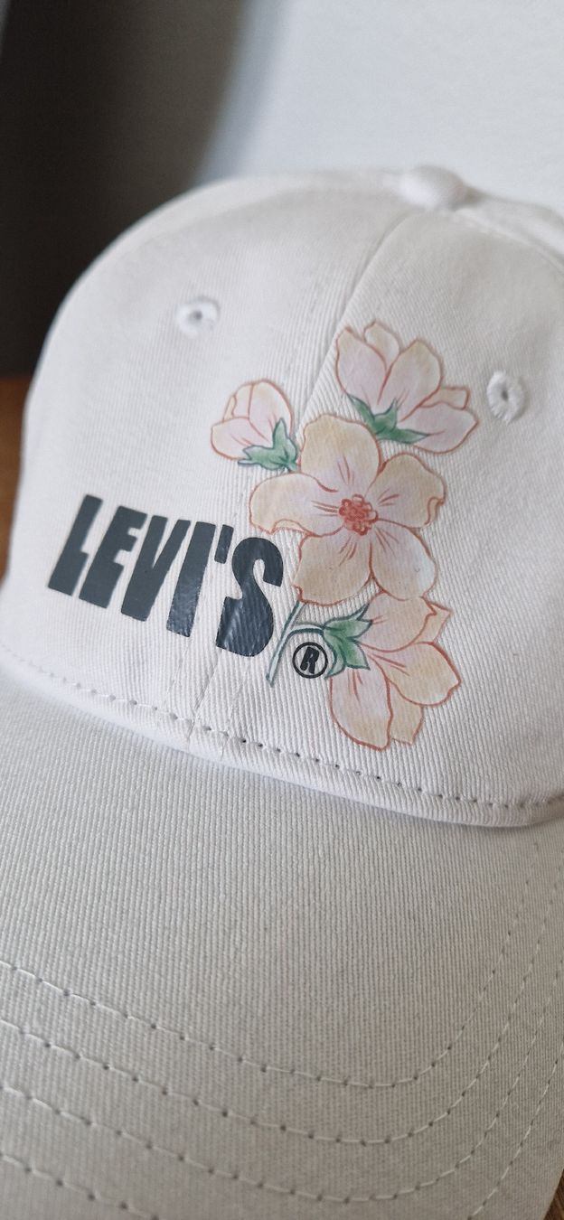 Levi's Copricapi, berretti & cappellini: Levi's Cap weiss mit Blumenmuster – Nuovo (secondo la descrizione) da Zürich venduto da c.line89 1