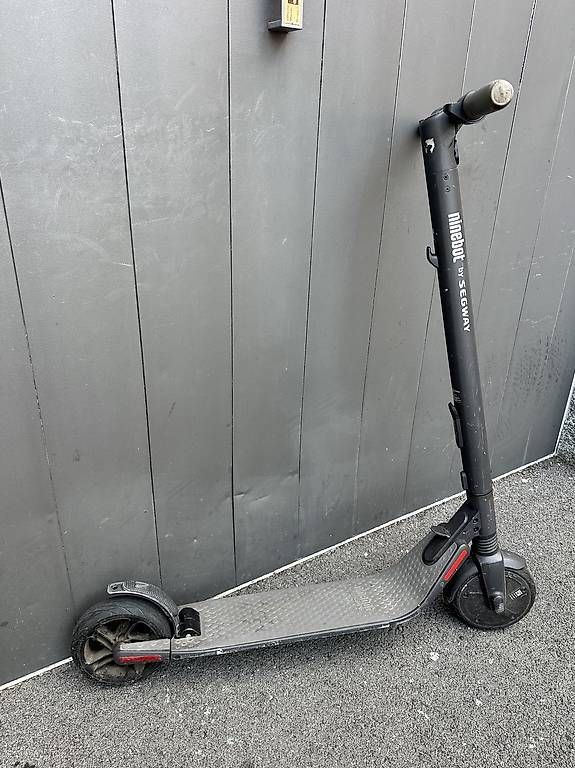 Kickboard: Monopattino Ninebot da sistemare  – Gebraucht aus Quartino von DiloUsato 1