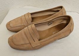 Andrea Sabatini Loafer aus Veloursleder – Gr. 38 – Beige