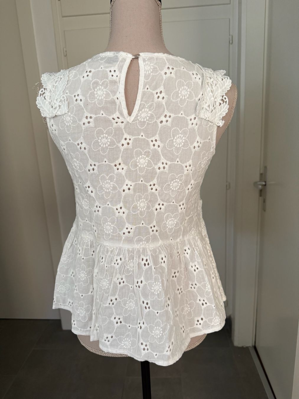 Top: Top - S – Usato da Sion venduto da accroshoes 2