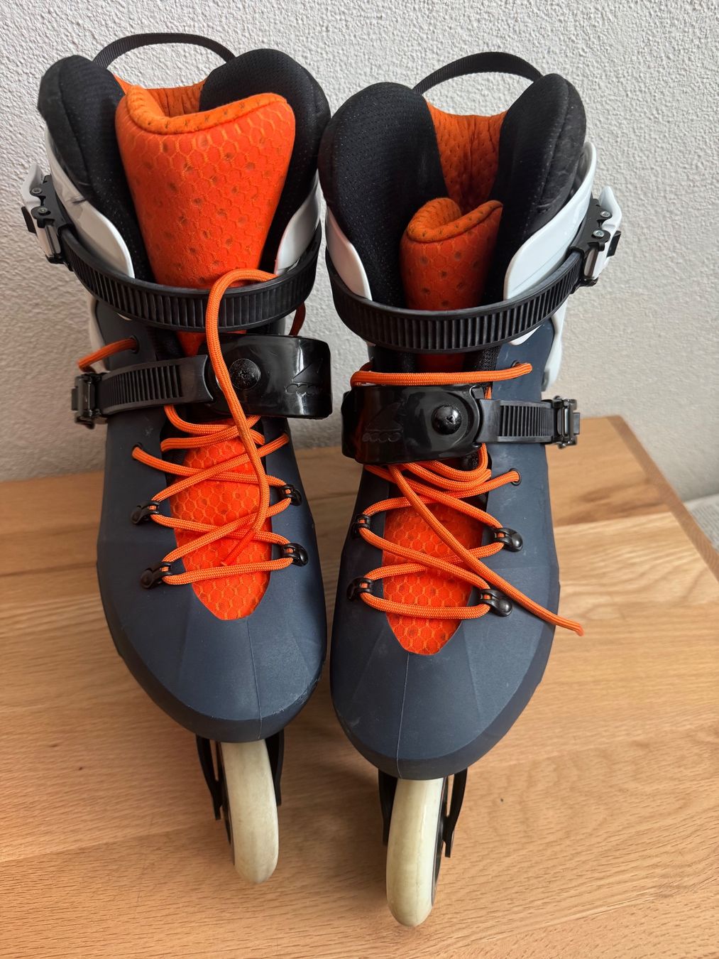 Patins à roul. & inline: Rollerblade Skates Maxxum Edge 90 – D'occasion à Reichenburg par rhe74