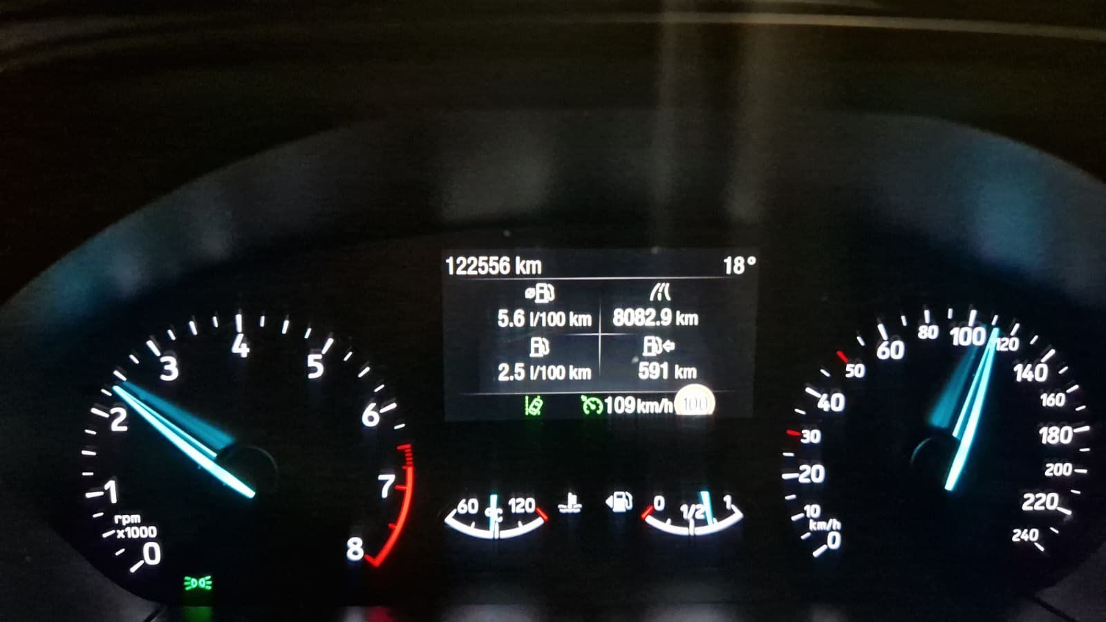 Ford Autos: 2019 Ford Focus 1.0 ST-Line – D'occasion à Estavayer-le-Lac par Pwele 9