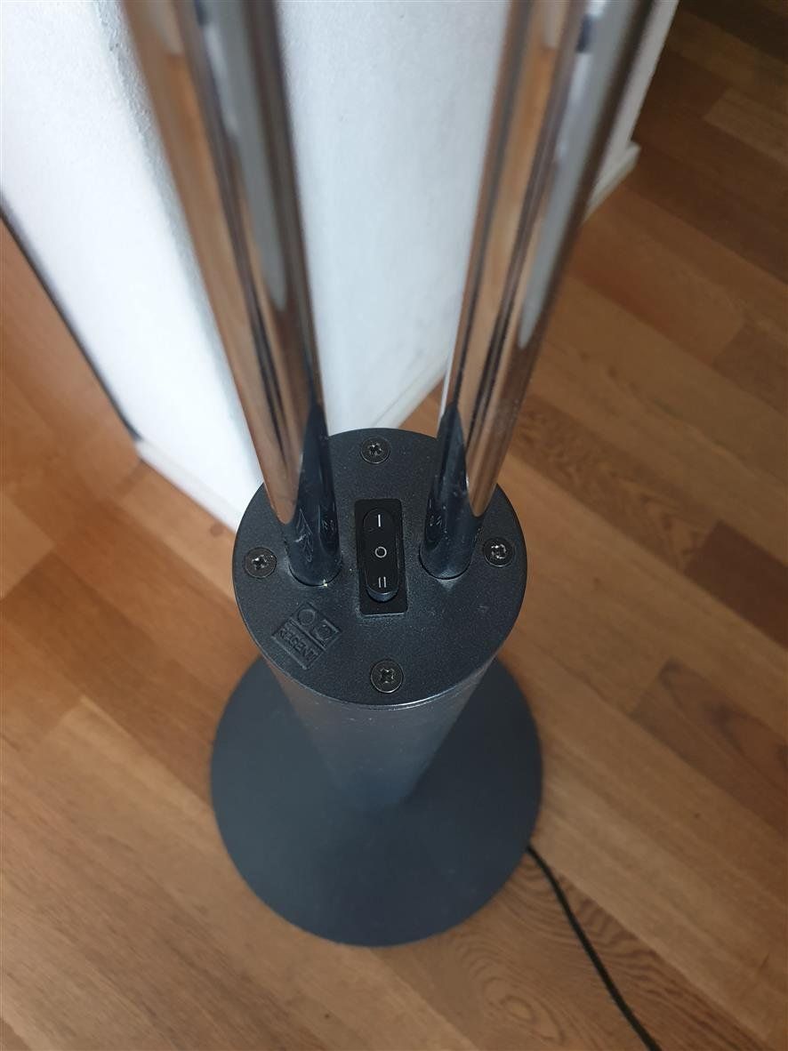 Regent Lampade: Stehlampe Regent 4x55W Philips – Usato da Reinach AG venduto da softwareladen 2