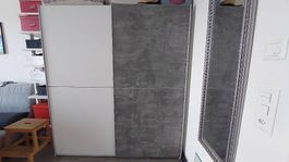 Schwebetürenschrank / Kleiderschrank (170 x 190 x 60 cm)