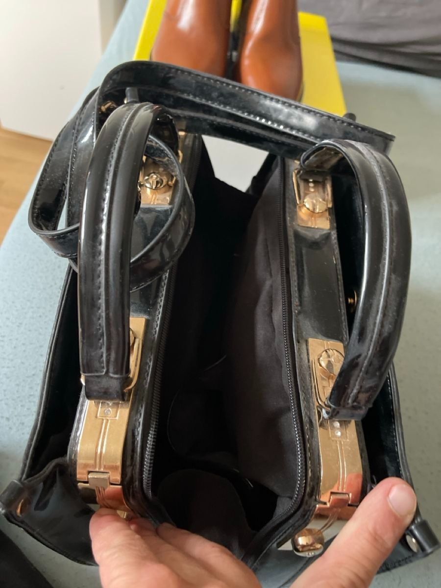 Michael Kors Sacs femmes: Handtasche Michael Kors – D'occasion à Gossau Sg par olles 2