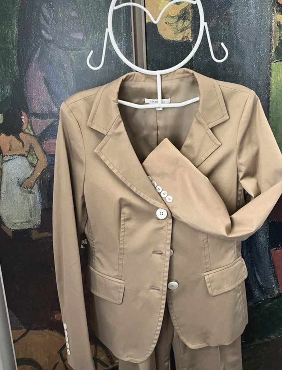 Marella Completi & Tailleur: Tailleur Marella tg 42 – Usato da Rancate venduto da Birbine 2