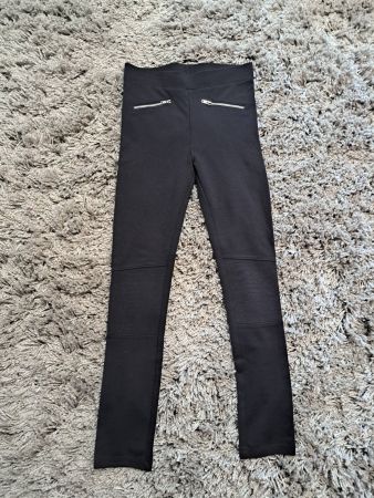 Schwarze Hosen von H&M Grösse 152 *wie NEU*