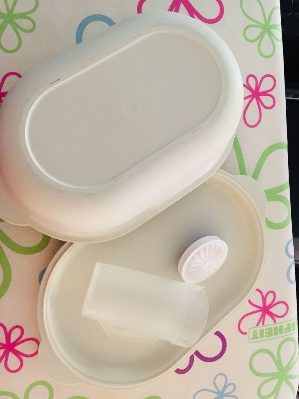 Tupperware Contenitori & Simili: Tupperware 2 Stück – Usato da Bellinzona venduto da LuganoBoutique 5