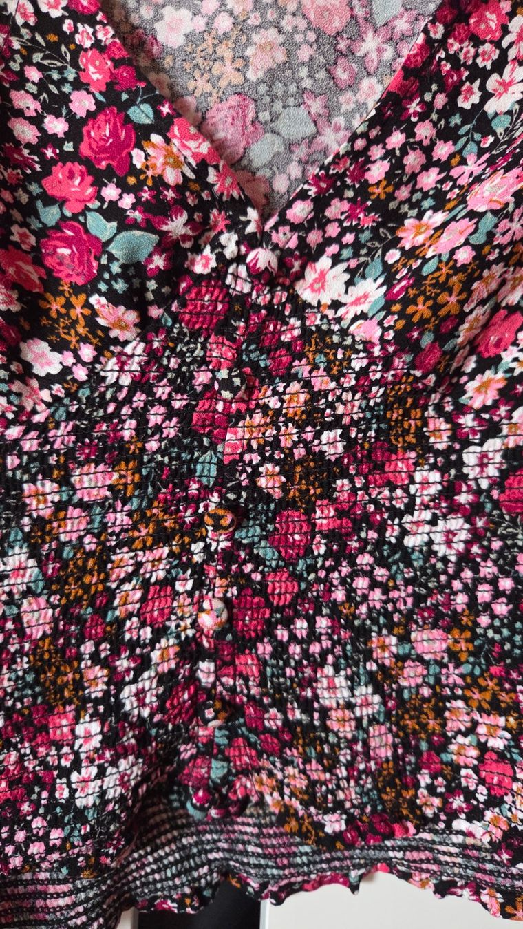 Camicette: Damen Bluse Floral Viskose Grösse L – Usato da Weggis venduto da Leeclipse 2