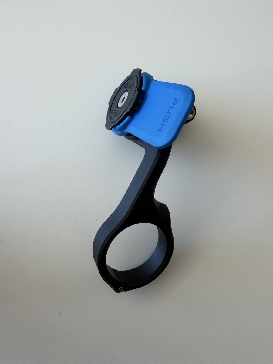 Quad Lock Supporti per biciclette: QUADLOCK Out Front Mount Pro + GoPro Mount – Nuovo (secondo la descrizione) da Zollikerberg venduto da ade_l9fc 1