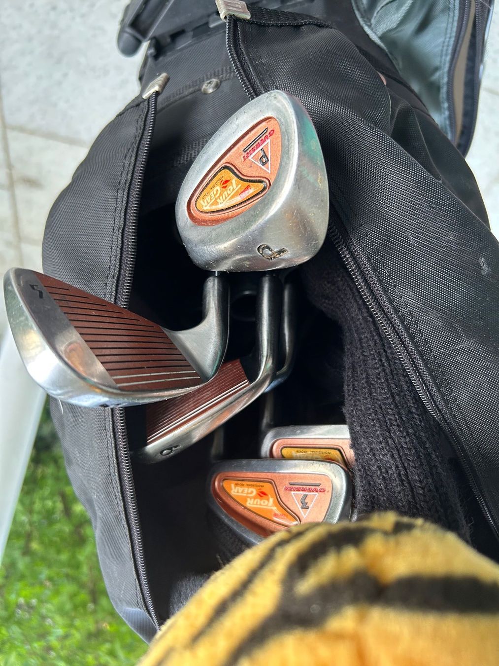 Mazze & Set: Golfset inkl. Golfbag – Usato da Zumikon venduto da Uranus88