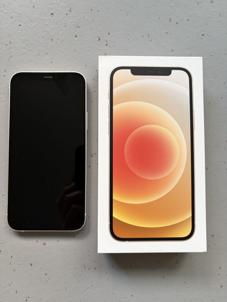 Apple Telefoni cellulari / Smartphones: iPhone 12 weiss 64 GB mit Originalverpackung und Hülle – Usato da Winterthur venduto da Tangata