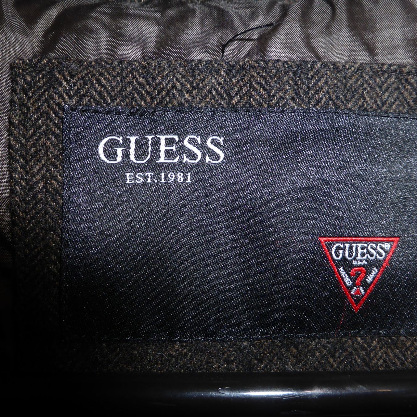 Guess Giacche: Daunenjacke GUESS, Gr. M – Usato da St.Gallen venduto da regenbogen5 1