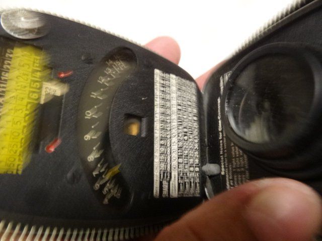 Fotocamera: BERTRAM KAMERA ANTIK LICHT MESSER-ETUI-OHNE GRANTI,LÄÜFT. – Usato da zürich venduto da ahmad01 4