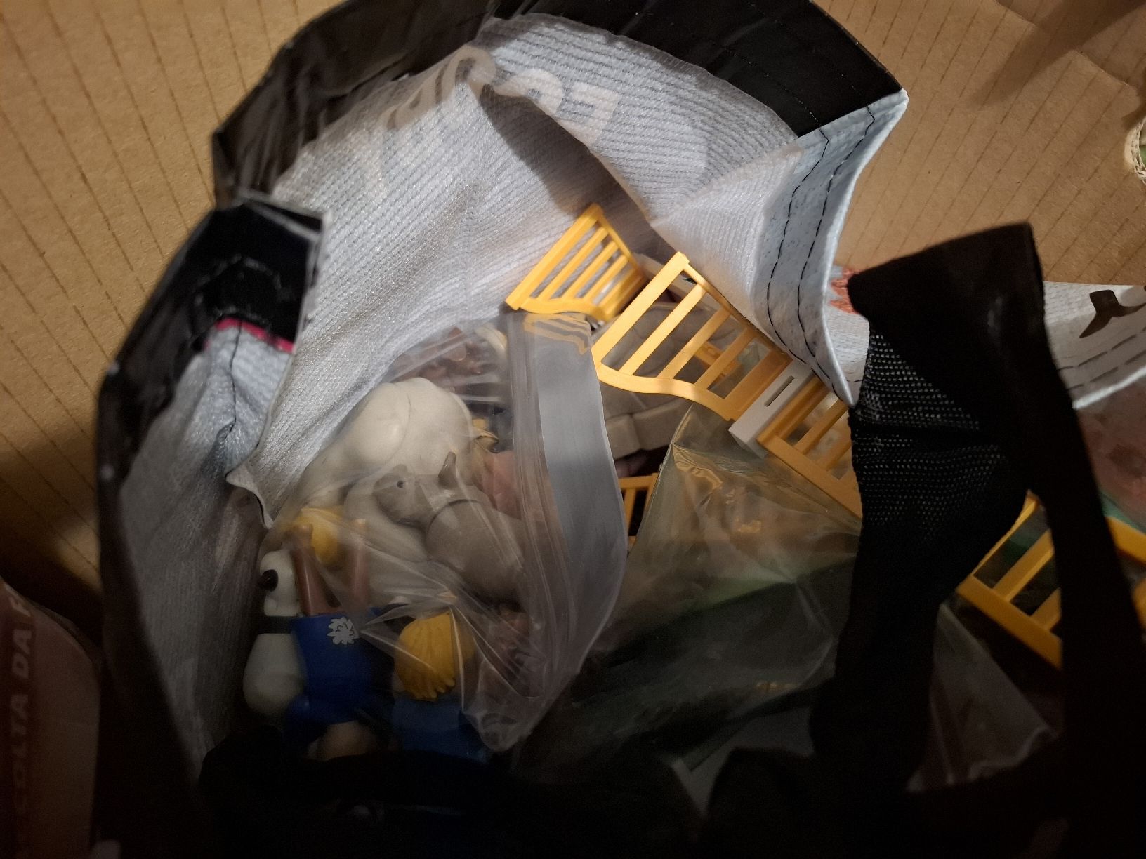 Playmobil Giocattoli: Playmobil 6 Kartons neutral – Usato da Gipf-Oberfrick venduto da Birgitwet 7