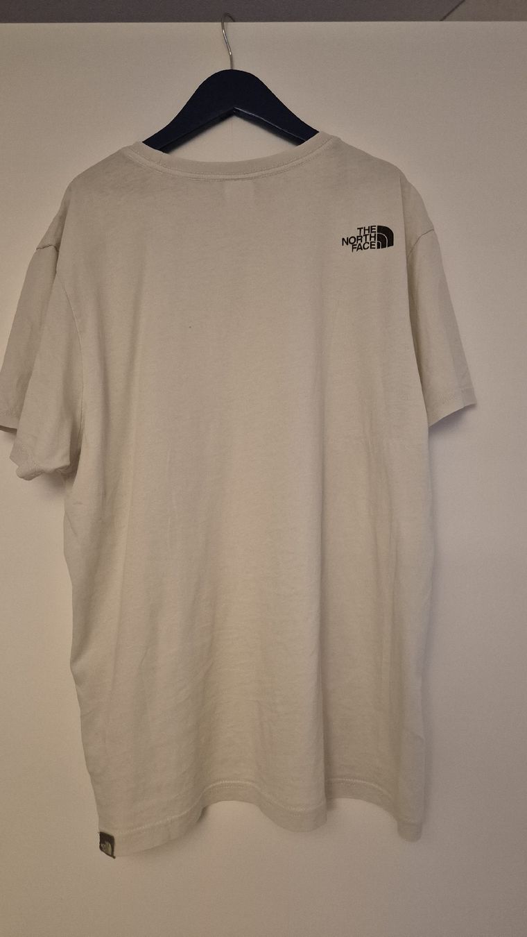 North Face T-shirts: The North Face T-Shirt, Gr. M – D'occasion à St. Gallen par justmeeee 1