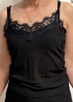 Top noir Zara avec dentelle, taille S