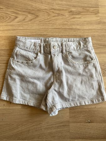 Zara Shorts hellgrau Grösse 164 Guter Zustand