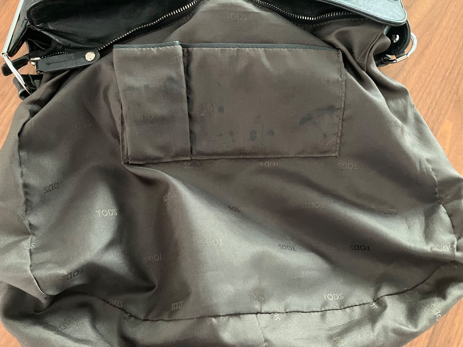 Tod'S Taschen für Damen: TOD'S Tasche Leder schwarz – Gebraucht aus Windisch von Lyudmila01 9