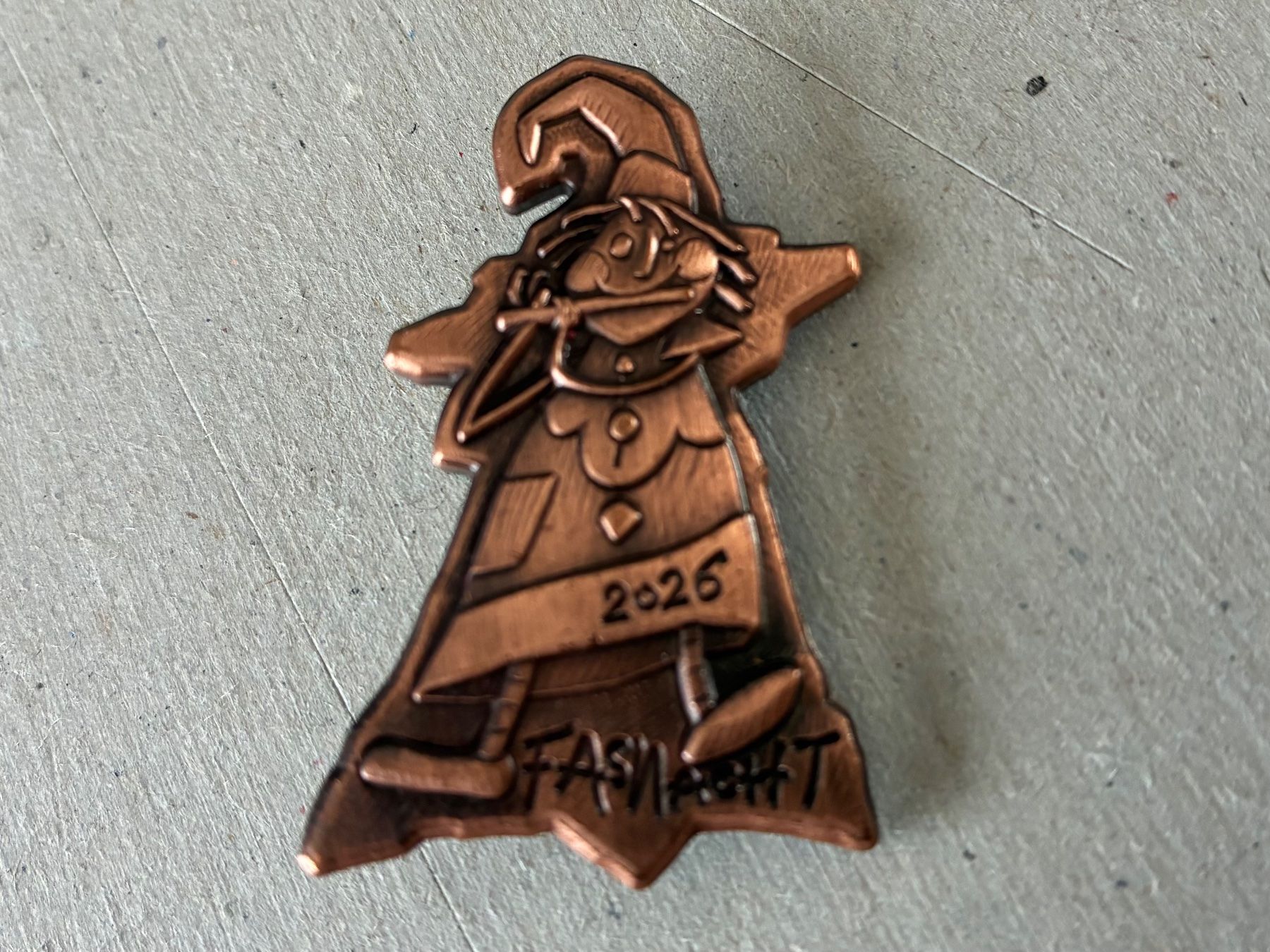Placchette & Badge: Basler Kupfer-Fasnachtsplakette 2026 – Usato da Riehen venduto da freestyle_buttons