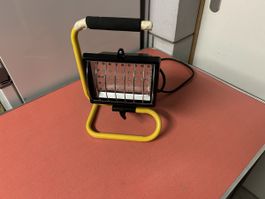 LED Baustrahler 3W 45 LED MIGROS gebraucht mit Standfuss