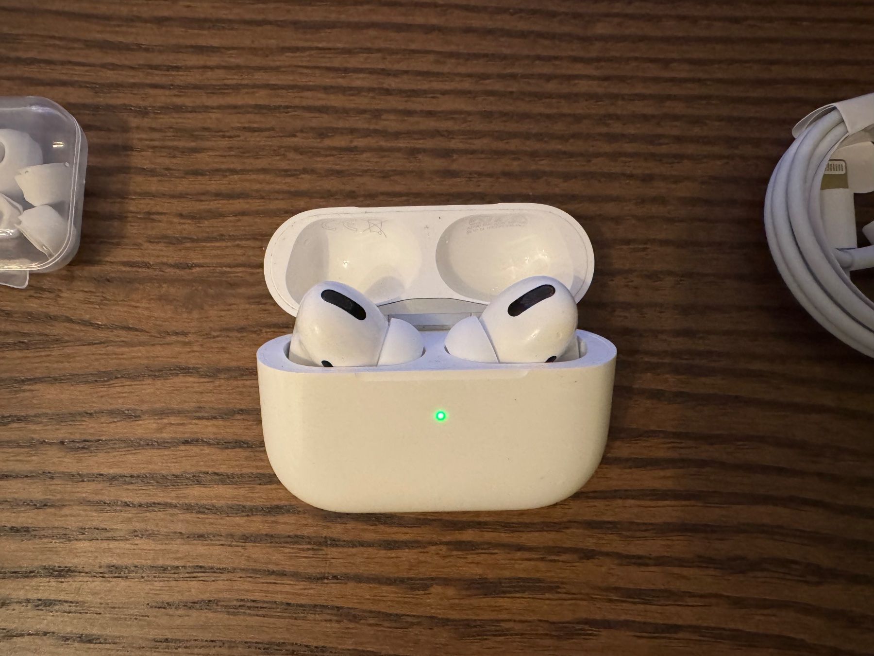 Apple Cuffie: Apple AirPods Pro / Links rauscht – Difettoso da Emmenbrücke venduto da WorldofTech 1
