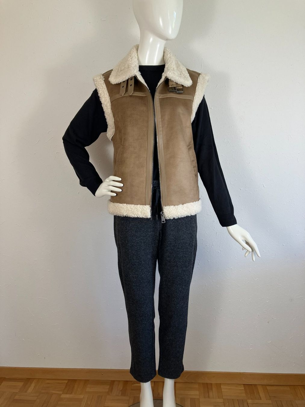 Gilets & Westen: b.young Weste Gr.34 – Gebraucht aus Laupen ZH von kar_lfz6 1